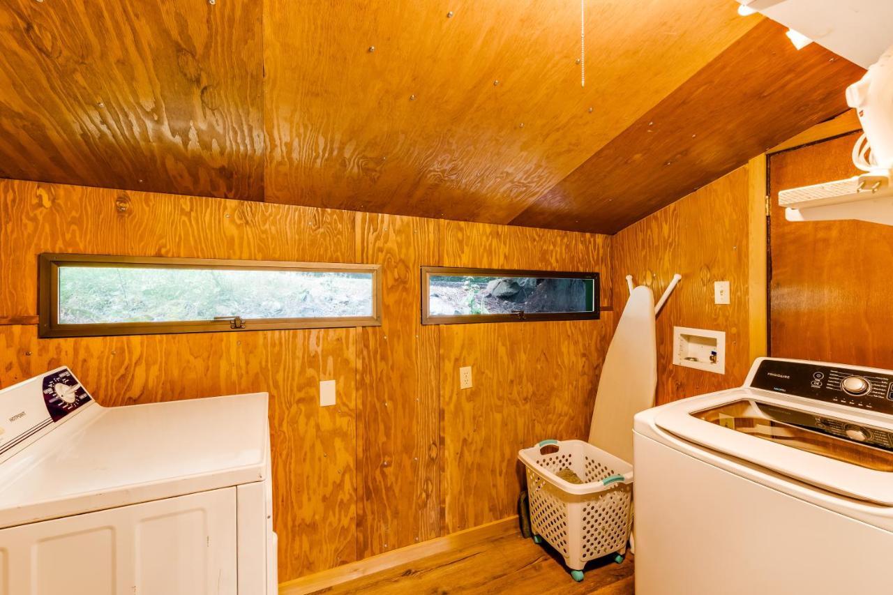 Tall Cedars Cabin By The Water Eastsound エクステリア 写真